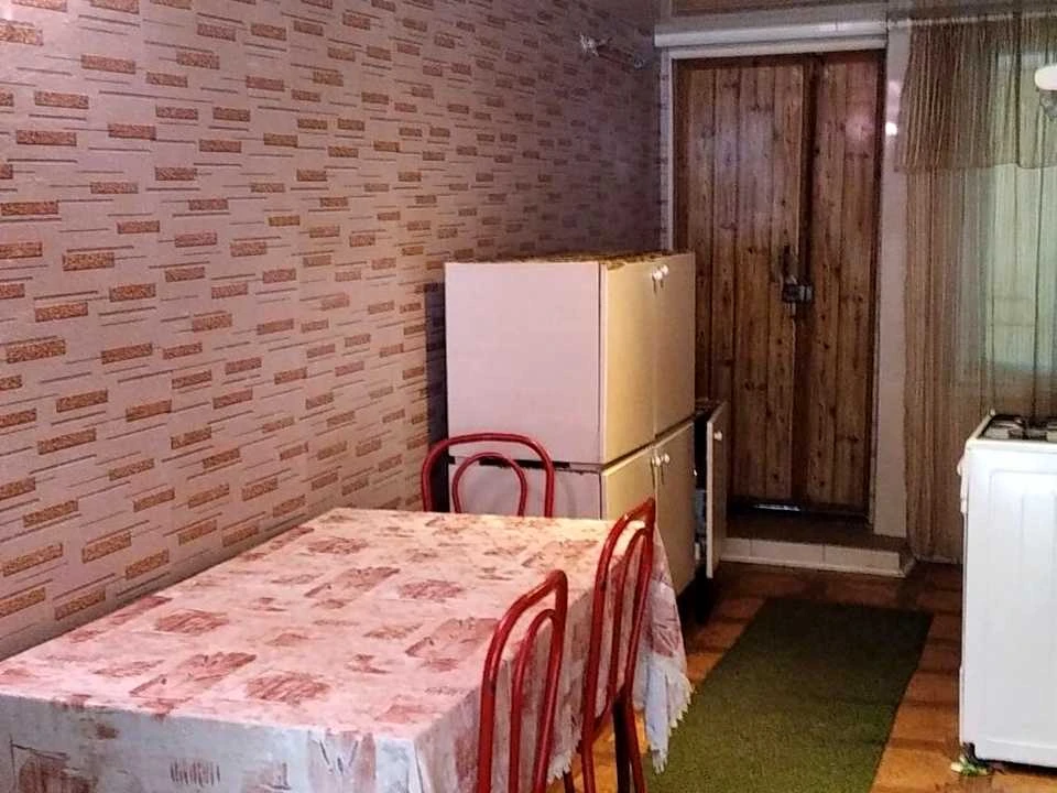Будинок. Дніпро, Заярська вул.