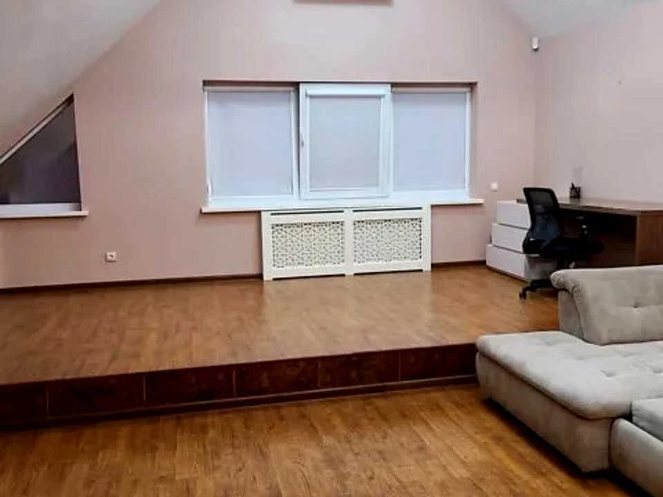 Будинок. Дніпро, Педагогічна вул.