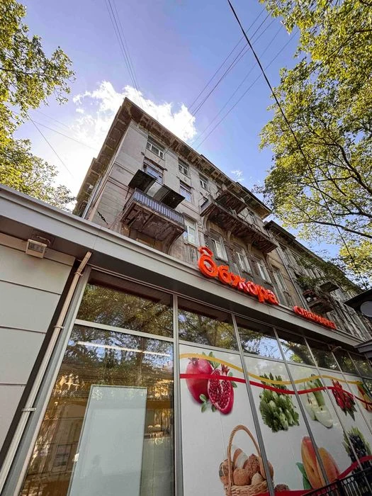 Срочная продажа 1 ком квартиры в Центре. Ремонт.