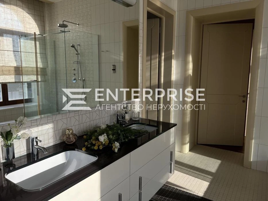 No %! PECHERSK Penthouse Terrace Premium class Kruglouniv st.