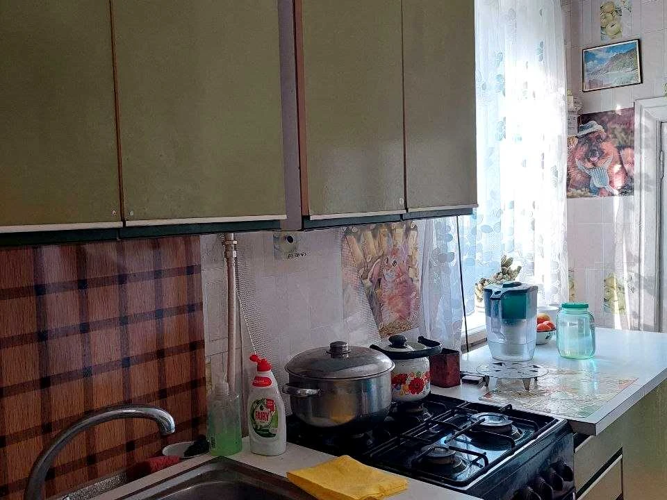 Будинок. Дніпро, Вишнева вул.