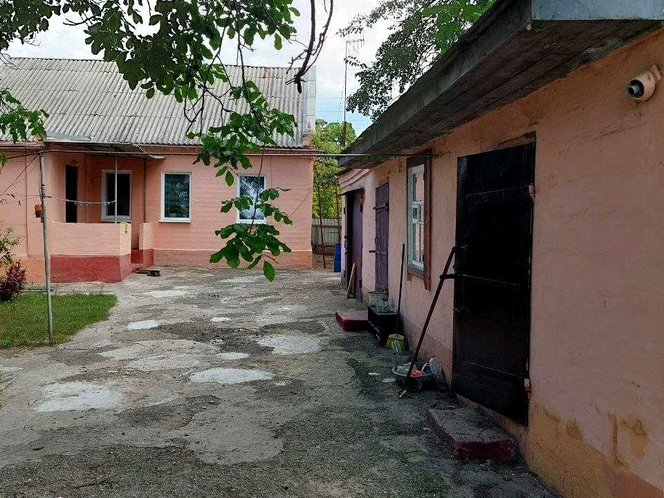 Будинок. Дніпро, Вишнева вул.
