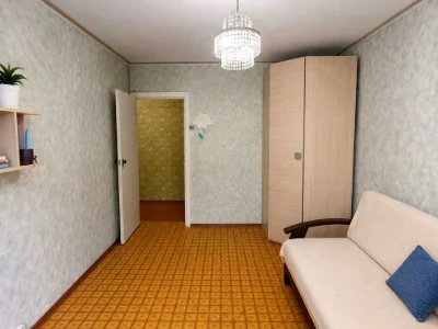 Apartment. Kharkiv, Peremohy Avenue.