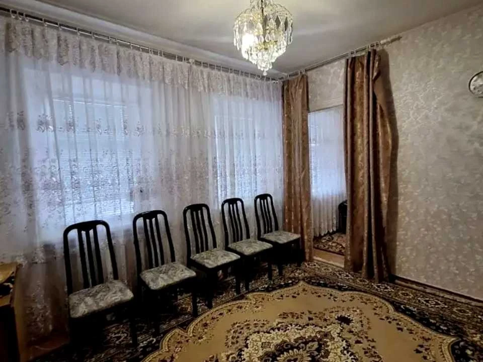 Будинок. Дніпро, Лавандова вул. (Петра Сиротиніна)