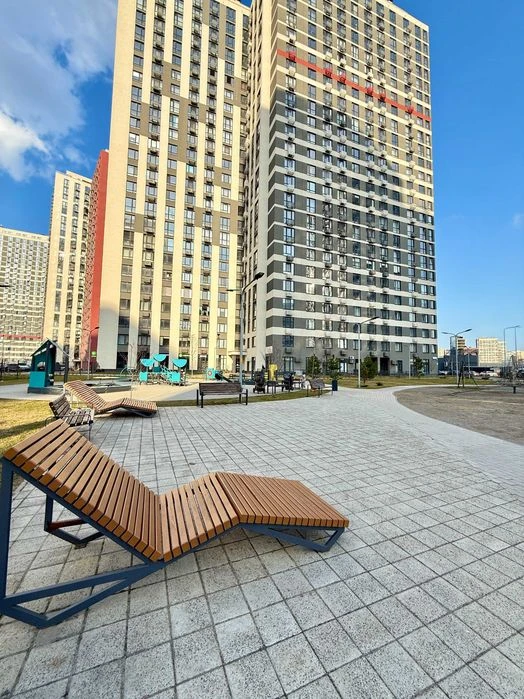 Spacious two-room apartment for sale in the Varshavsky residential complex + No.