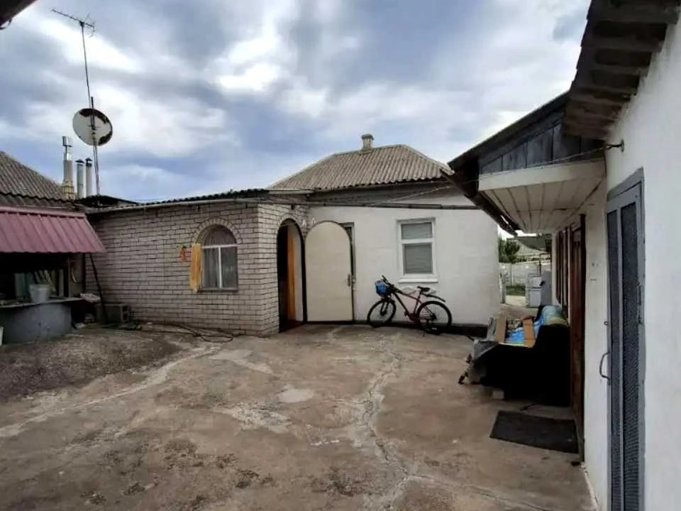 Будинок. Дніпро, Лавандова вул. (Петра Сиротиніна)