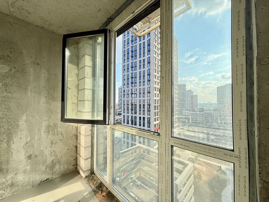 Spacious two-room apartment for sale in the Varshavsky residential complex + No.
