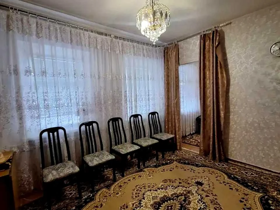 Будинок. Дніпро, Лавандова вул. (Петра Сиротиніна)