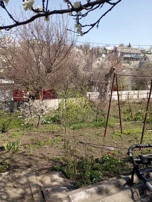 Продам дом на Мирном, 3 комнаты+7сот земли