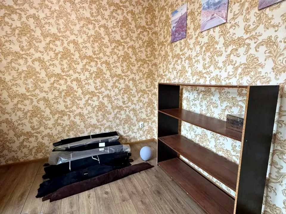 Будинок. Дніпро, Червоної Калини вул. (Ашхабадська)