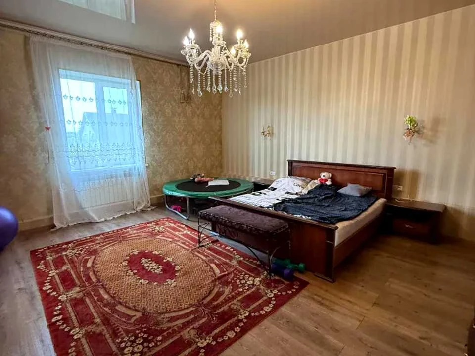 Будинок. Дніпро, Червоної Калини вул. (Ашхабадська)