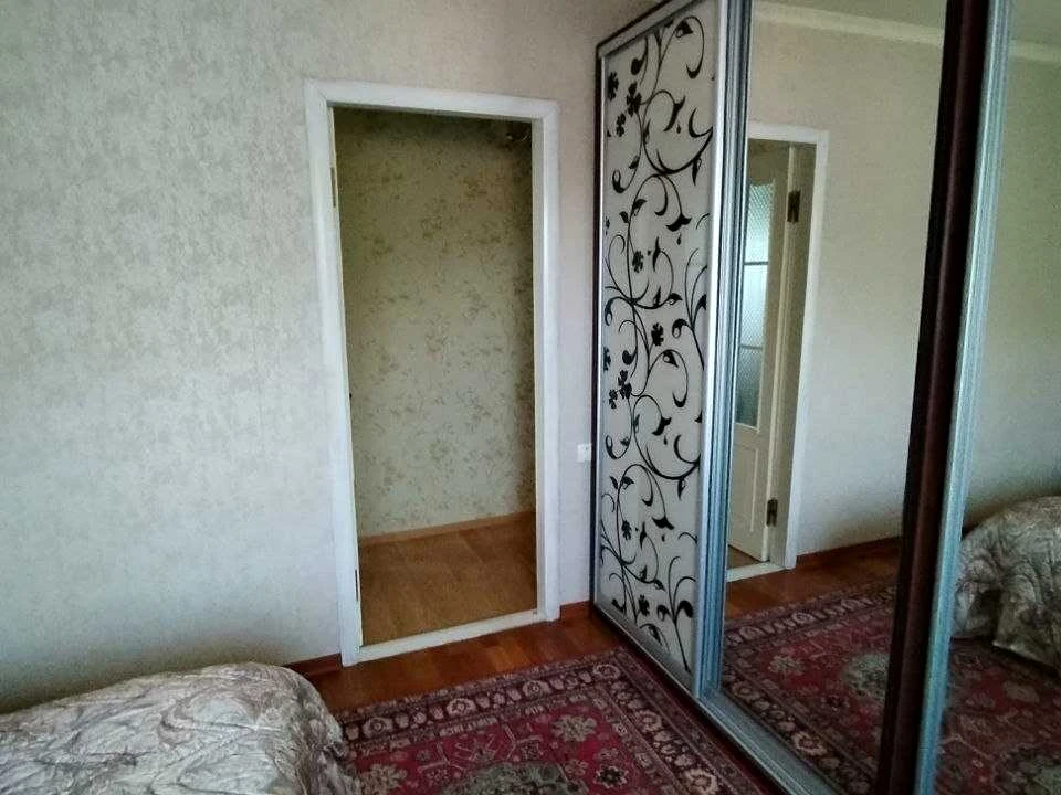 Будинок. Дніпро, Мостова вул.