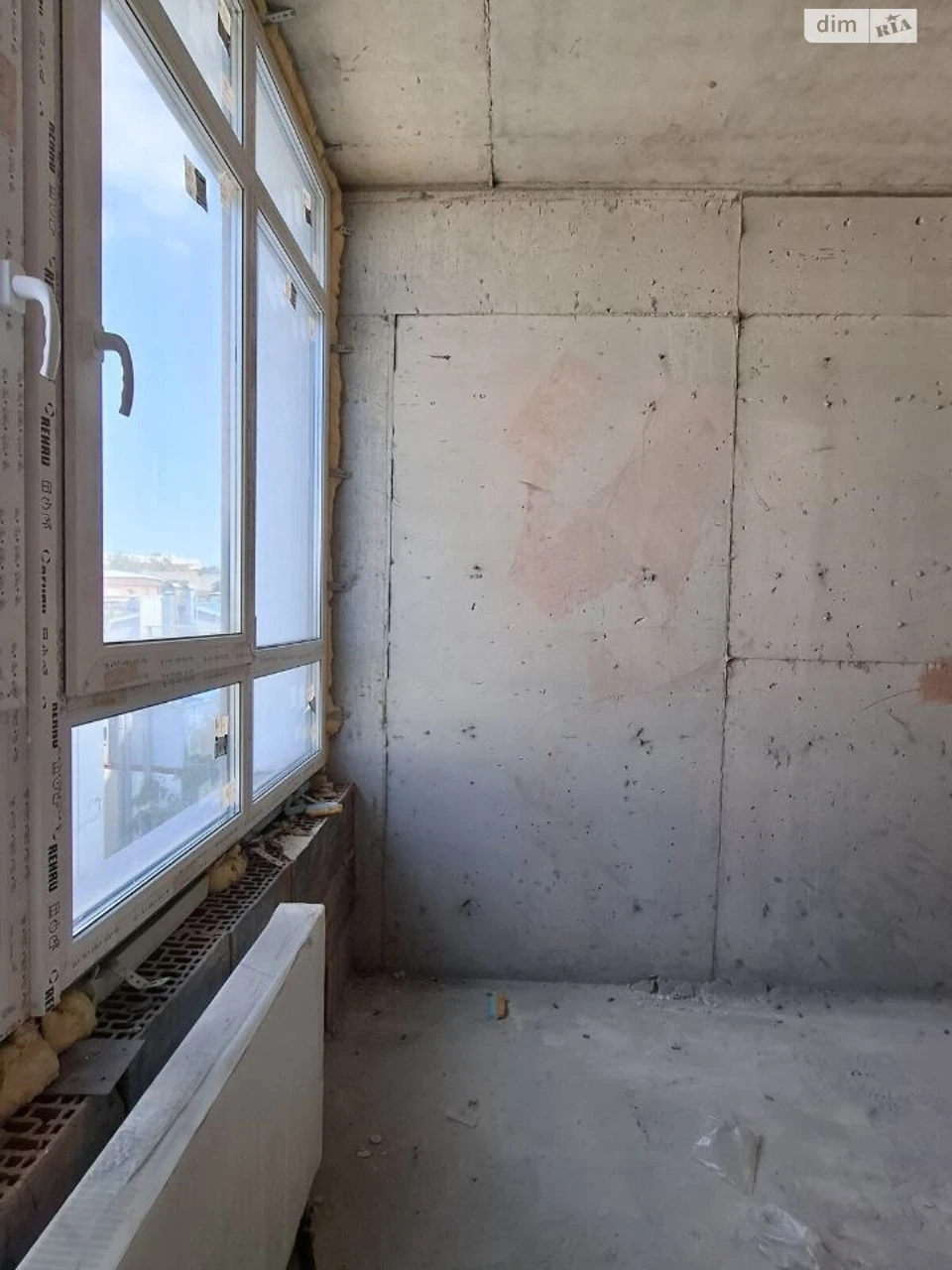 For Sale Apartment Center