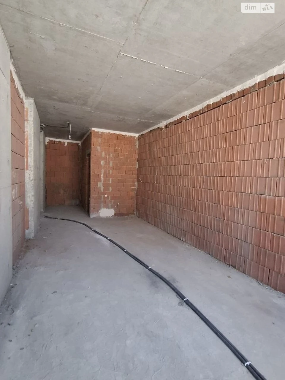 For Sale Apartment Center
