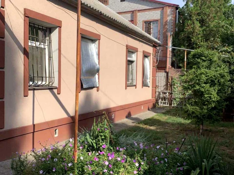 Будинок. Дніпро, Братів Бачинських вул. (Радищева)