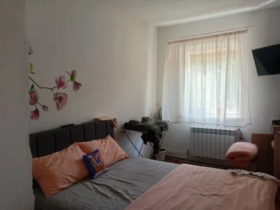 Продається Будинок в Дніпрі по вулиці Ізюмська 99