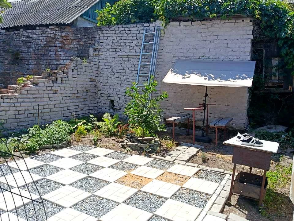 Будинок. Дніпро, Олександра Чернікова вул. (Красночечелівськ