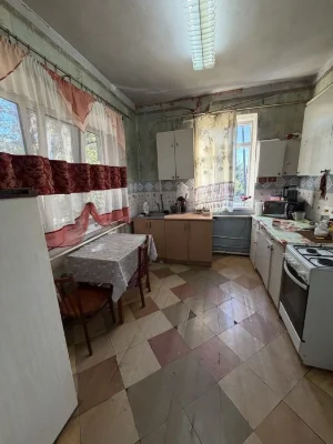 Продам дом р-н пр. Науки( быв. Гагарина), ж/м Победа.