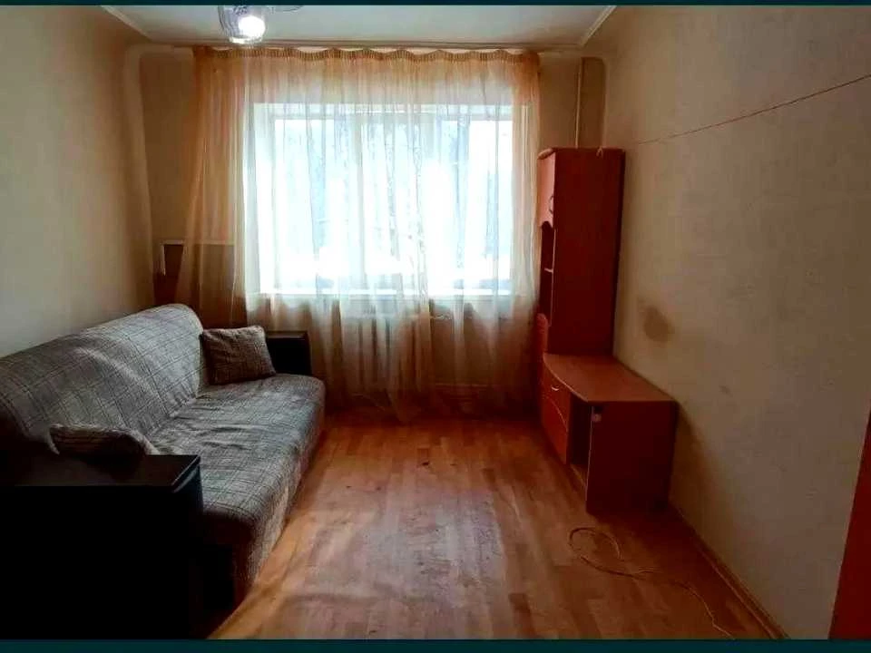 Apartment. Kharkiv, Vartovykh Neba St. (Tobolskaya)
