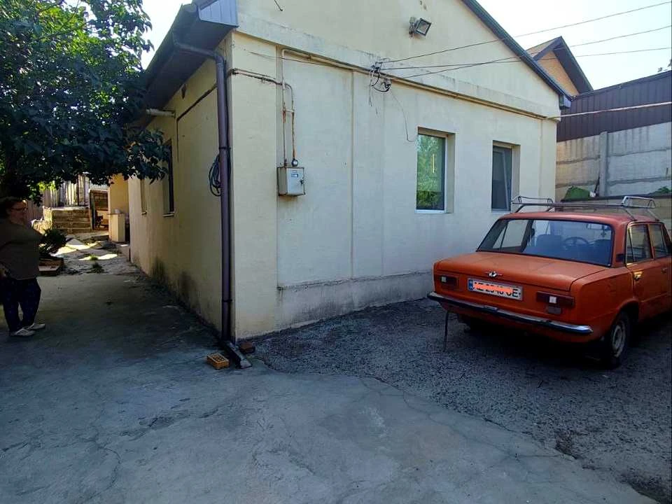 Будинок. Дніпро, Радісна вул.