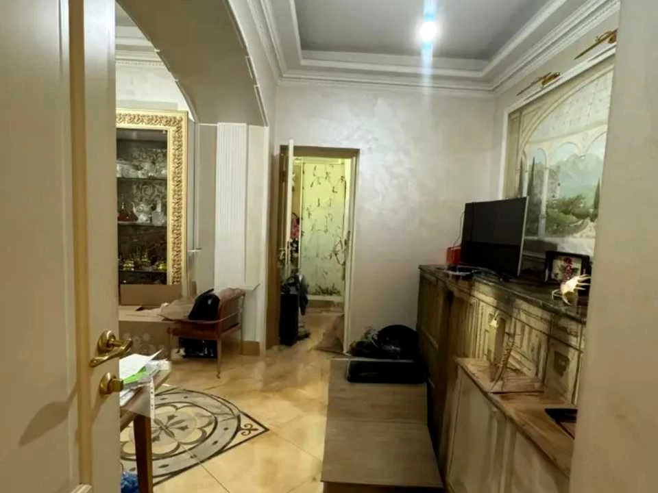 Будинок. Дніпро, Полковника Горленка вул. (Революційна)