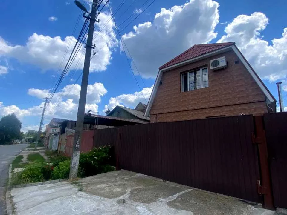 Будинок. Дніпро, Олександра Рейнгарда вул. (Арсеничева)