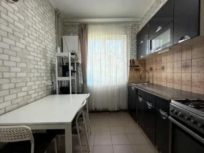 Будинок. Дніпро, Максима Березовського вул. (Попудренка)