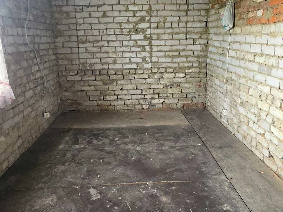 Будинок. Дніпро, Роксолани вул.