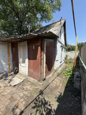 Продається будинок в місті ( район Червоного Каменю)