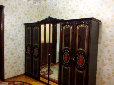 Будинок. Дніпро, Новосибiрська вул.