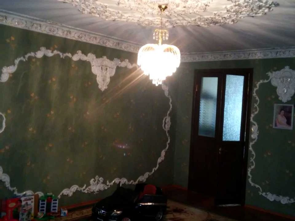 Будинок. Дніпро, Новосибiрська вул.