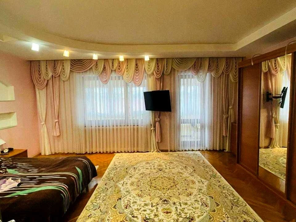 Будинок. Дніпро, Кишинівська вул.