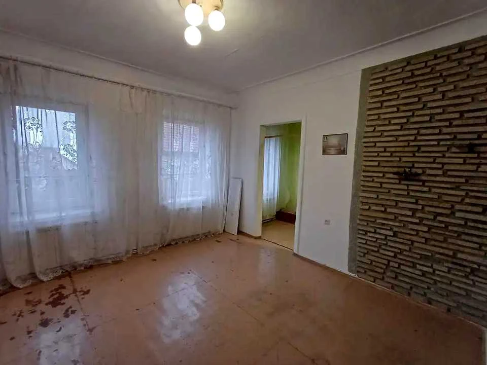 Будинок. Дніпро, Мостобудівельників вул.