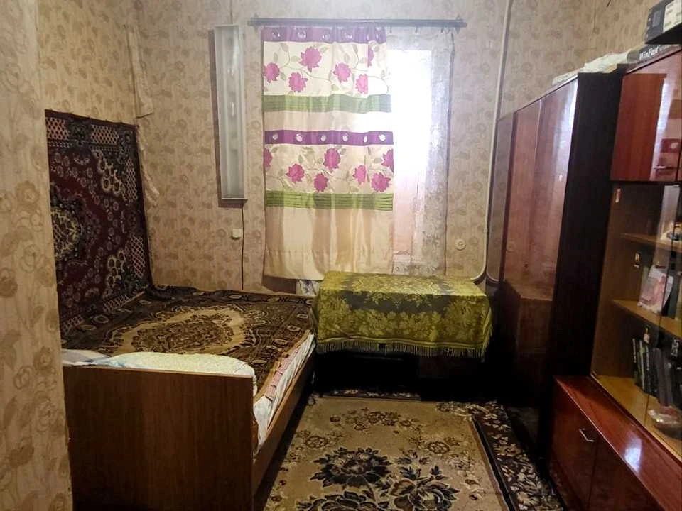 Будинок. Дніпро, Максима Рыльского