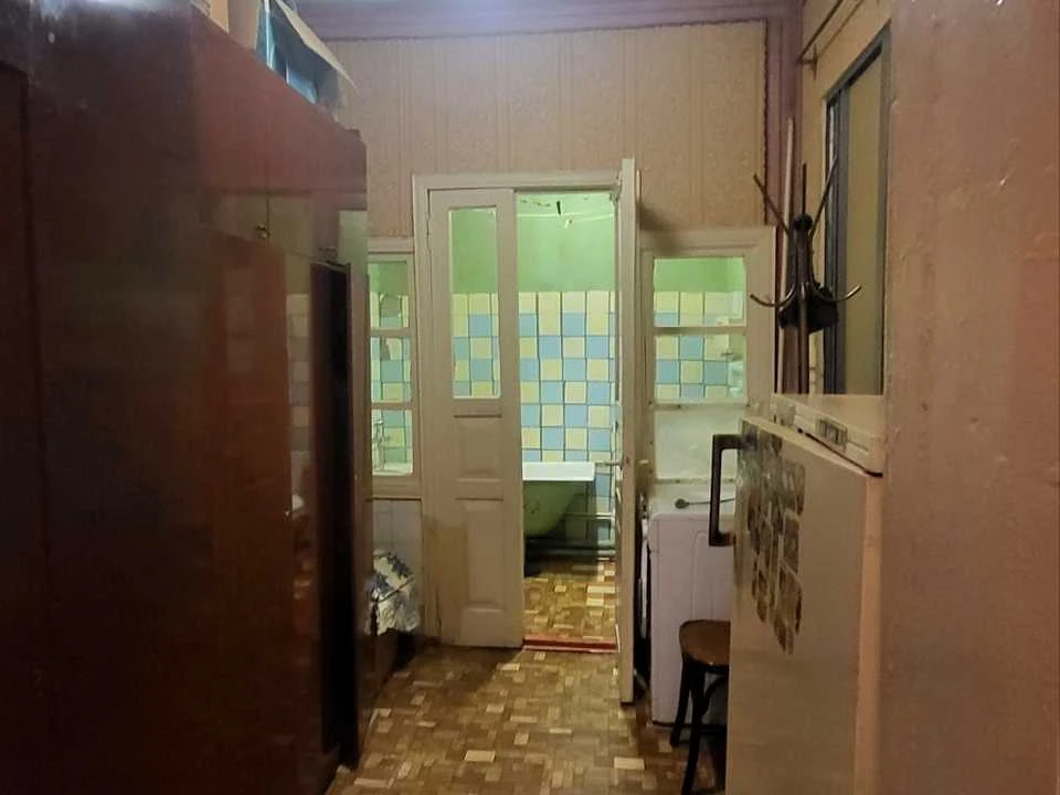 Будинок. Дніпро, Максима Рыльского