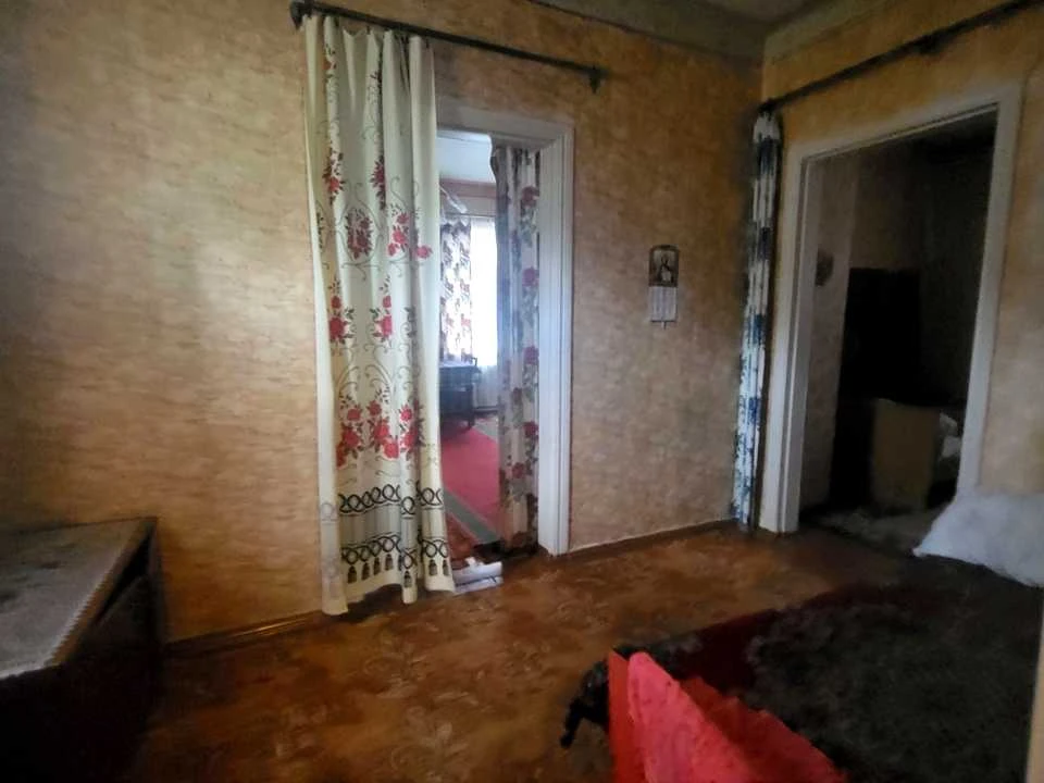 Будинок. Дніпро, Максима Рыльского