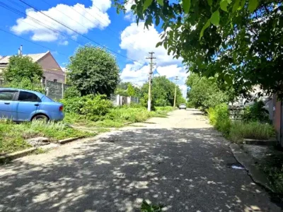 Будинок. Дніпро, Юності вул.