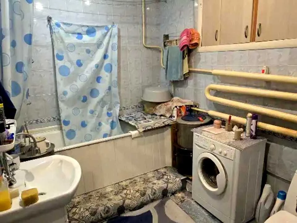 Будинок. Дніпро, Юності вул.