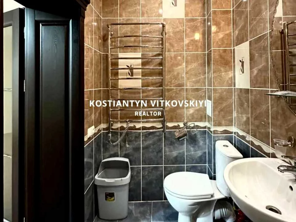 Будинок. Дніпро, Араратська вул.