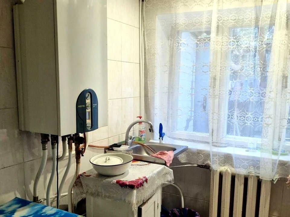Будинок. Дніпро, Русанівська вул.