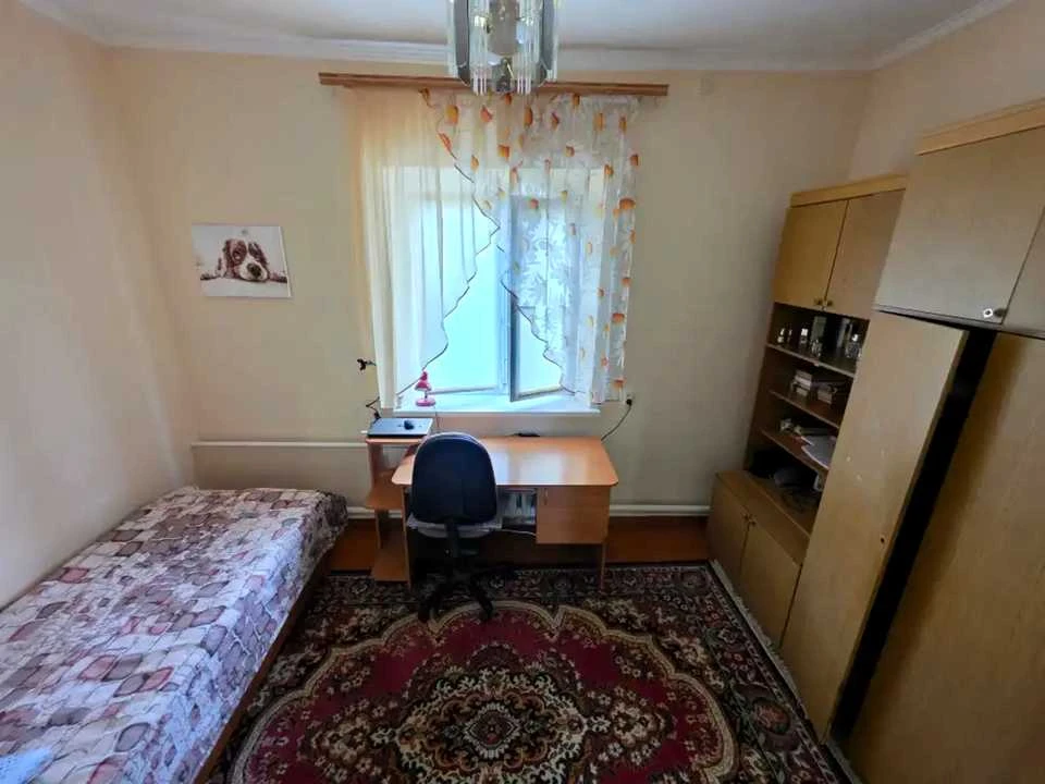 Будинок. Дніпро, Лебедина