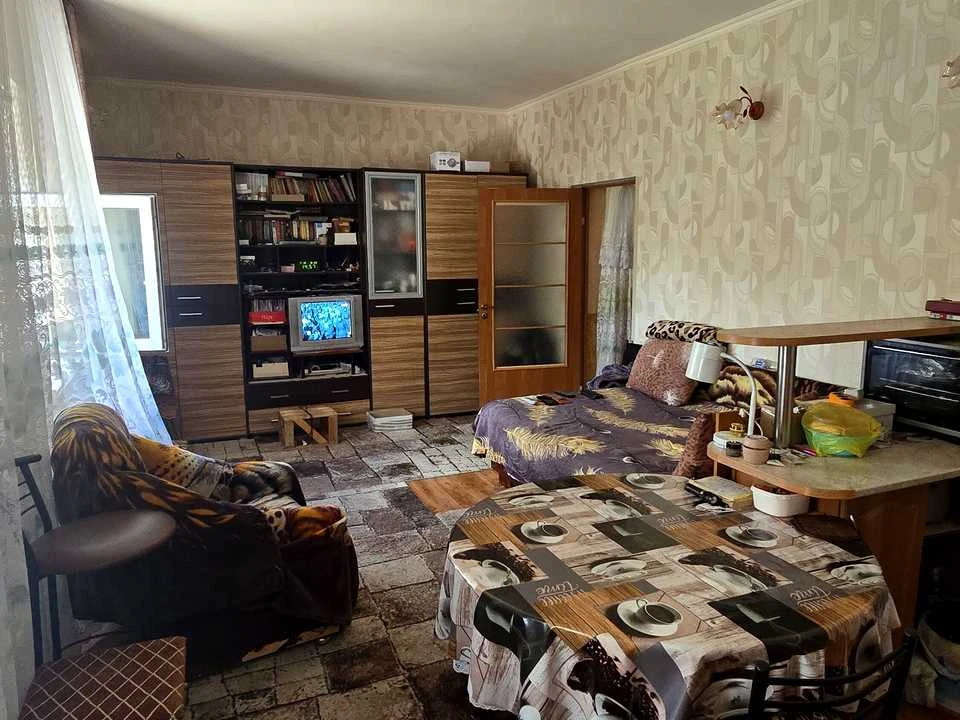 Будинок. Дніпро, Юності вул.