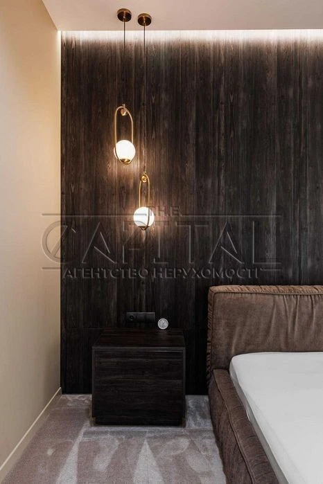 Residential complex "Boulevard Fontaniv" / newly renovated / Saperne Pole St., 5.