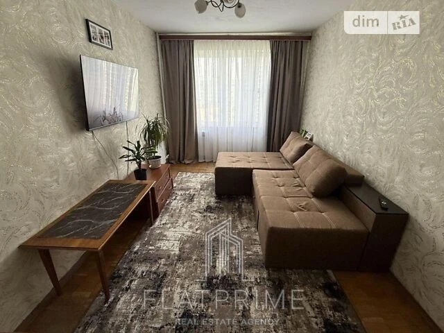 Sale of 3-room apartment 70 sq. m on Demiivska Street 45A • ID 3467