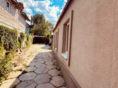 Будинок. Дніпро, Національної Гвардії вул. (Уральська)