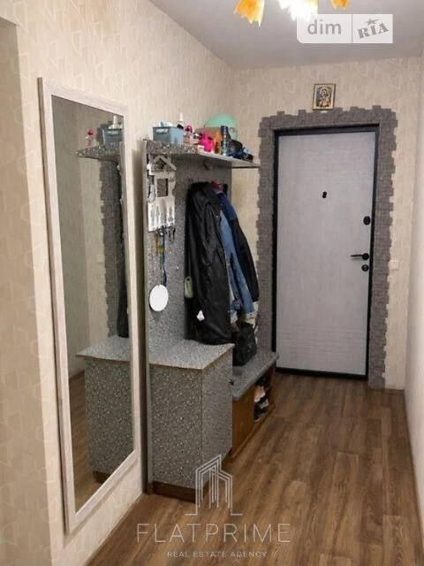 Sale of 3-room apartment 70 sq. m on Demiivska Street 45A • ID 3467
