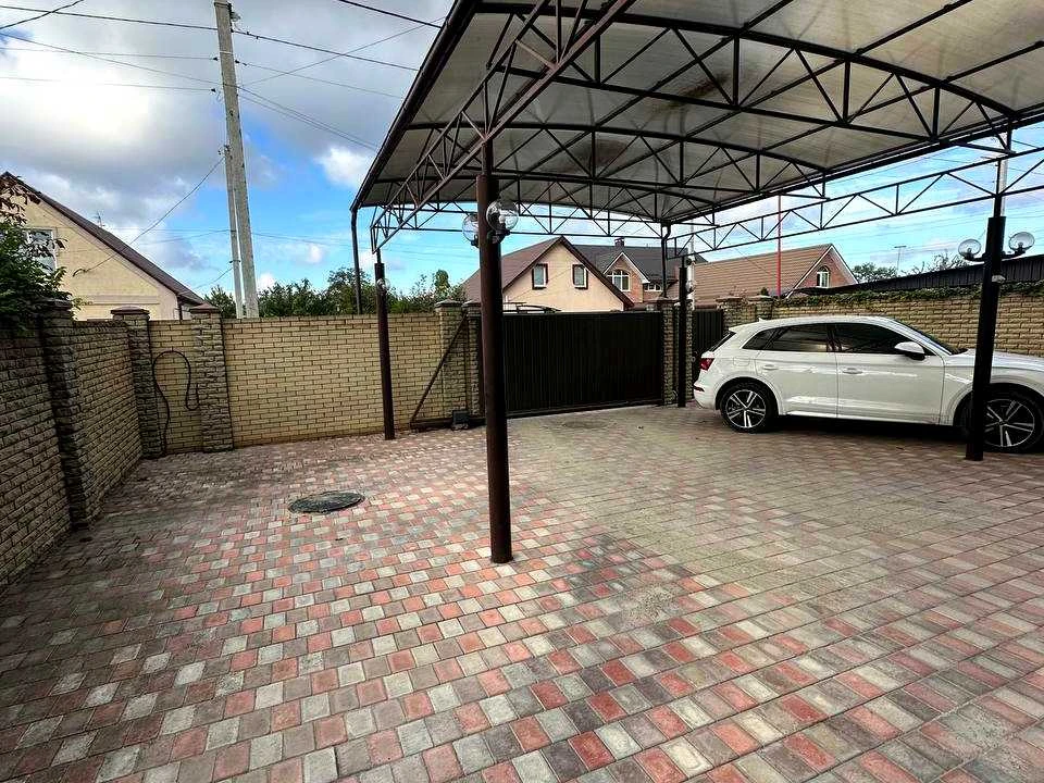 Будинок. Дніпро, Кривоноса вул.