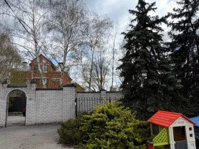 Будинок. Дніпро, Олешкiвська вул.