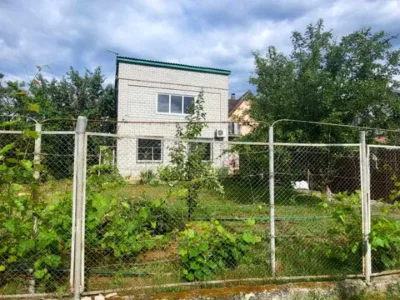 Будинок. Дніпро, Горіхова вул.