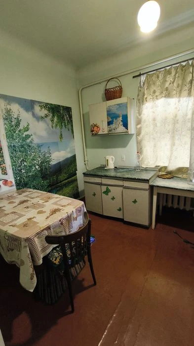 Продам добротний цегляний будинок,  Мирний